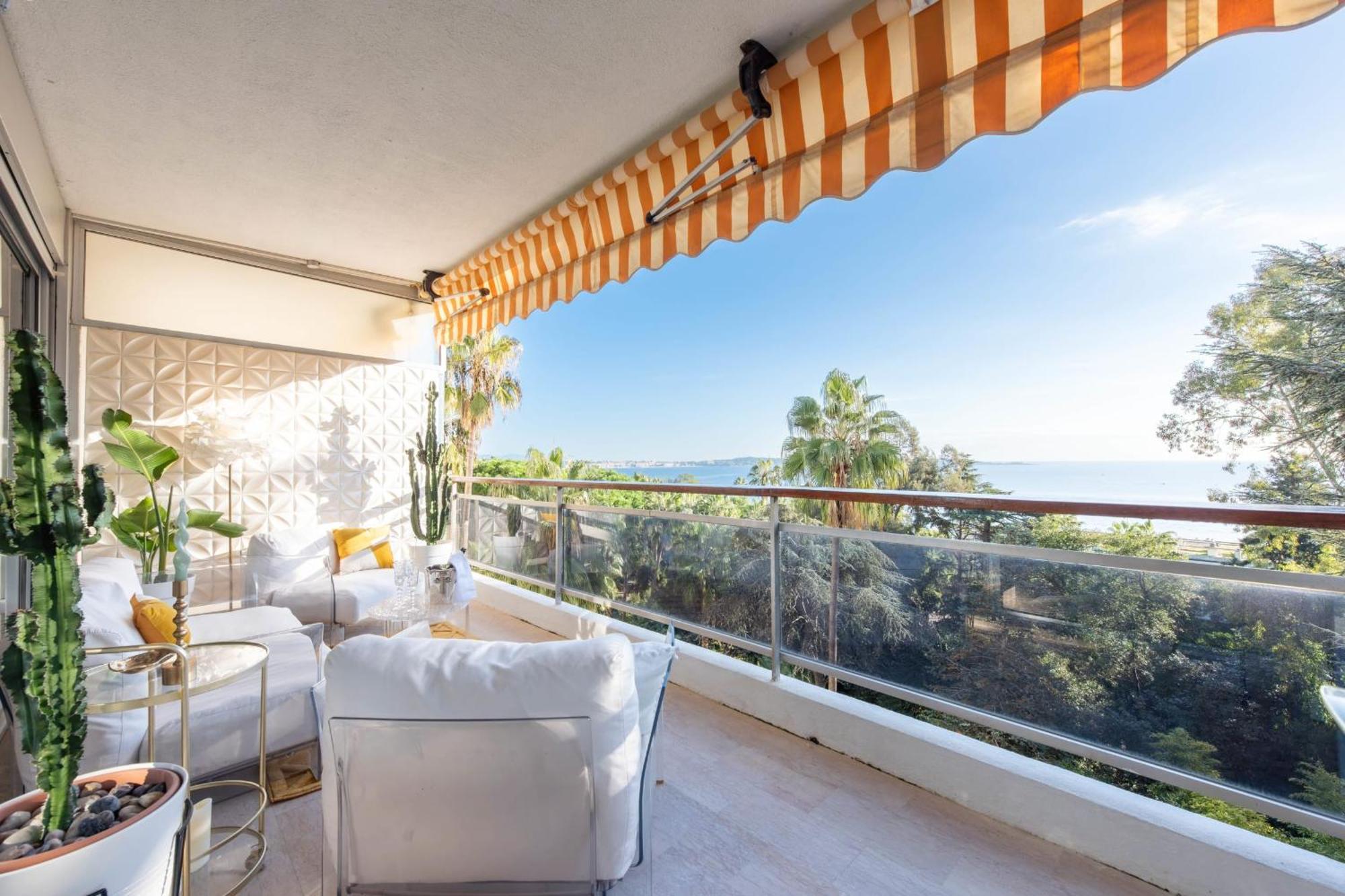 Cote D'Azur Sea View Tennis Beach Access 발로리스 외부 사진